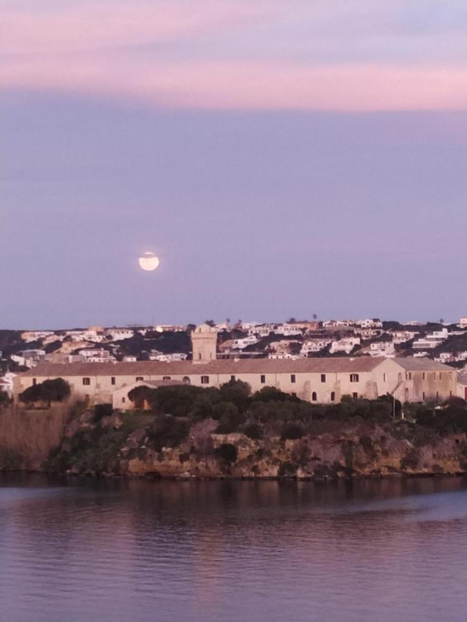 Starbal Apt Es Castell  Exterior photo